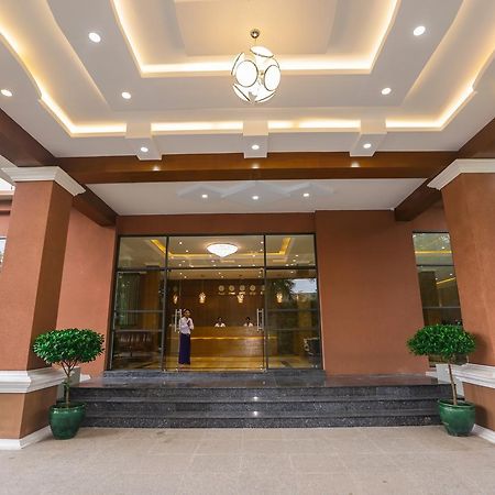 Grand Garden Hotel Yangon Gyogon Exterior foto